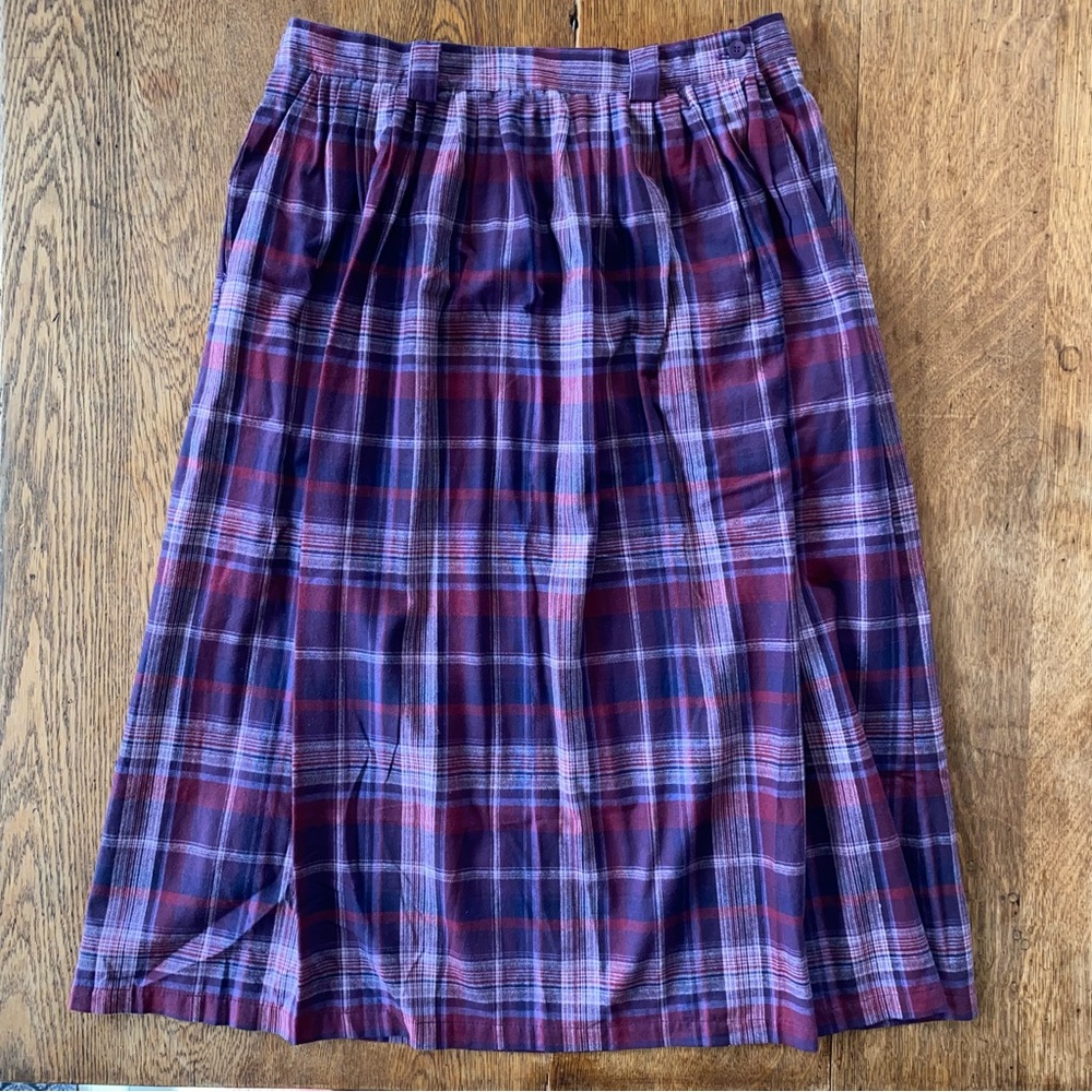 Orvis VINTAGE 100% Cotton Flannel Purple and Red Plaid Midi Skirt